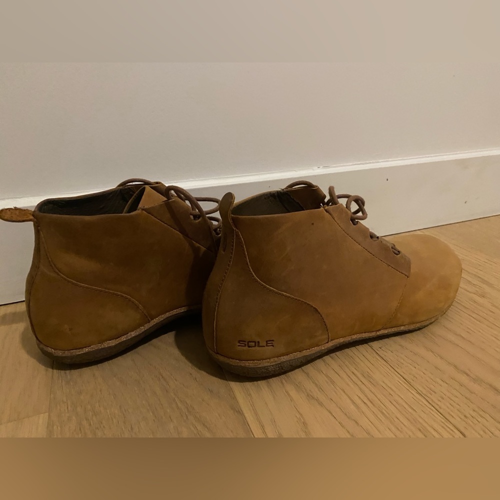 Sole district boots